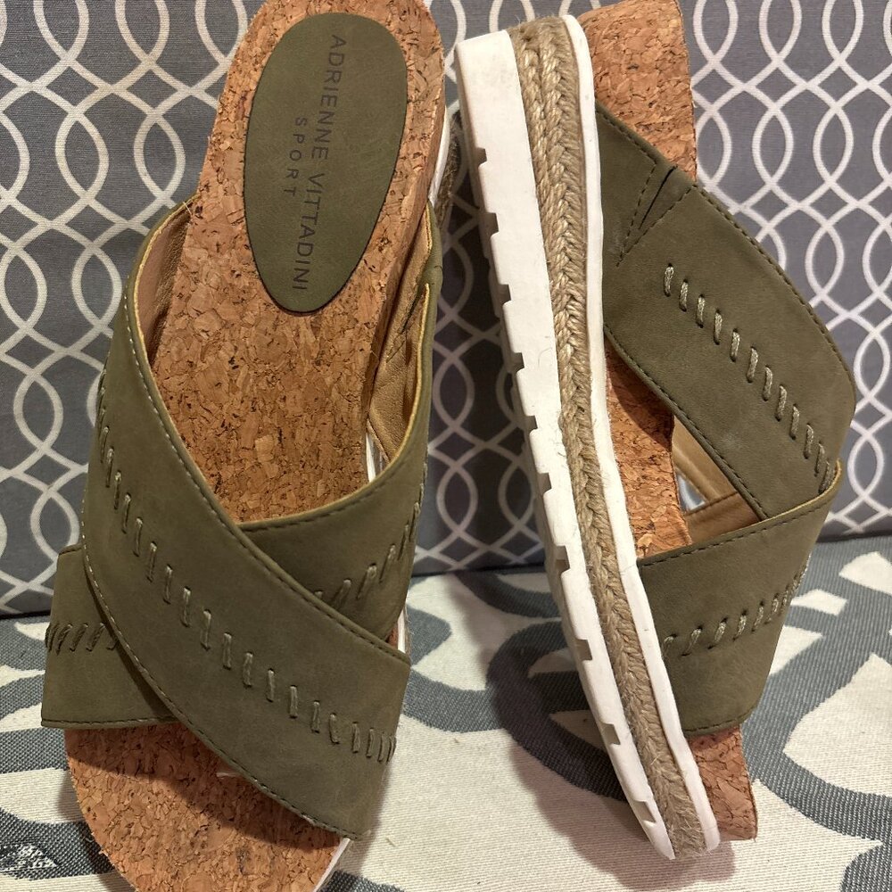 Suede Crossband sandals